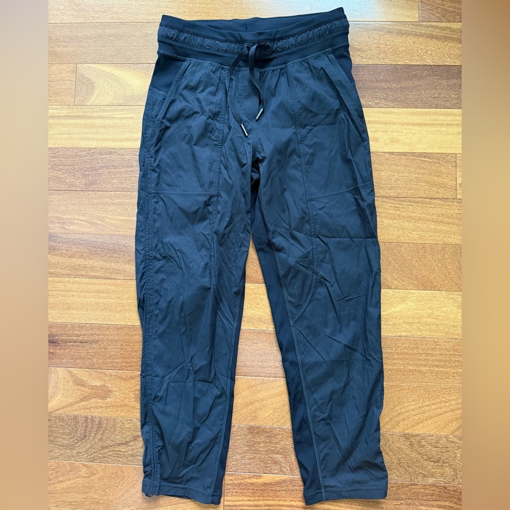 Women's Black Lululemon Joggers